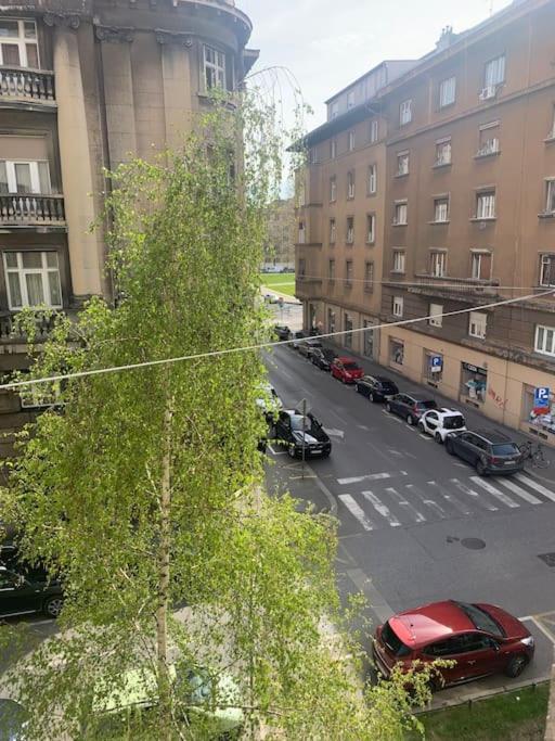 Apartment Near The Home Of Croatian Artists Zagreb Luaran gambar